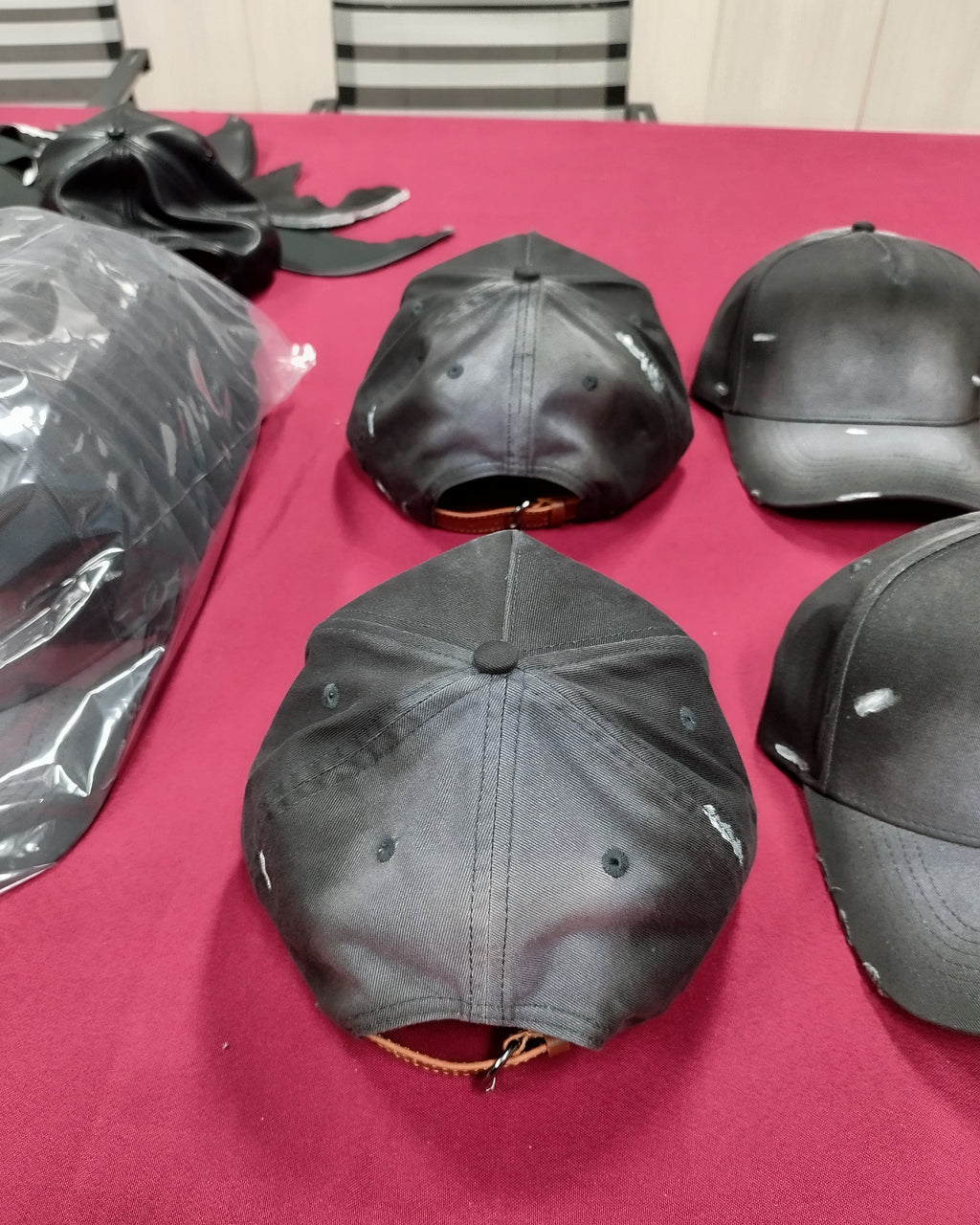 5 panel vintage hat Black