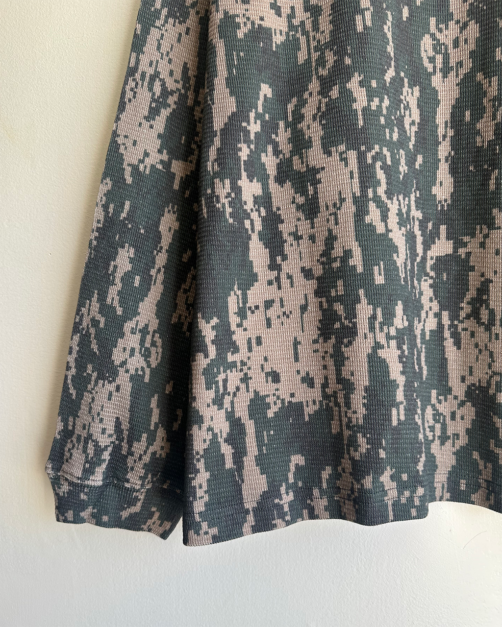 Digital Camo Thermal