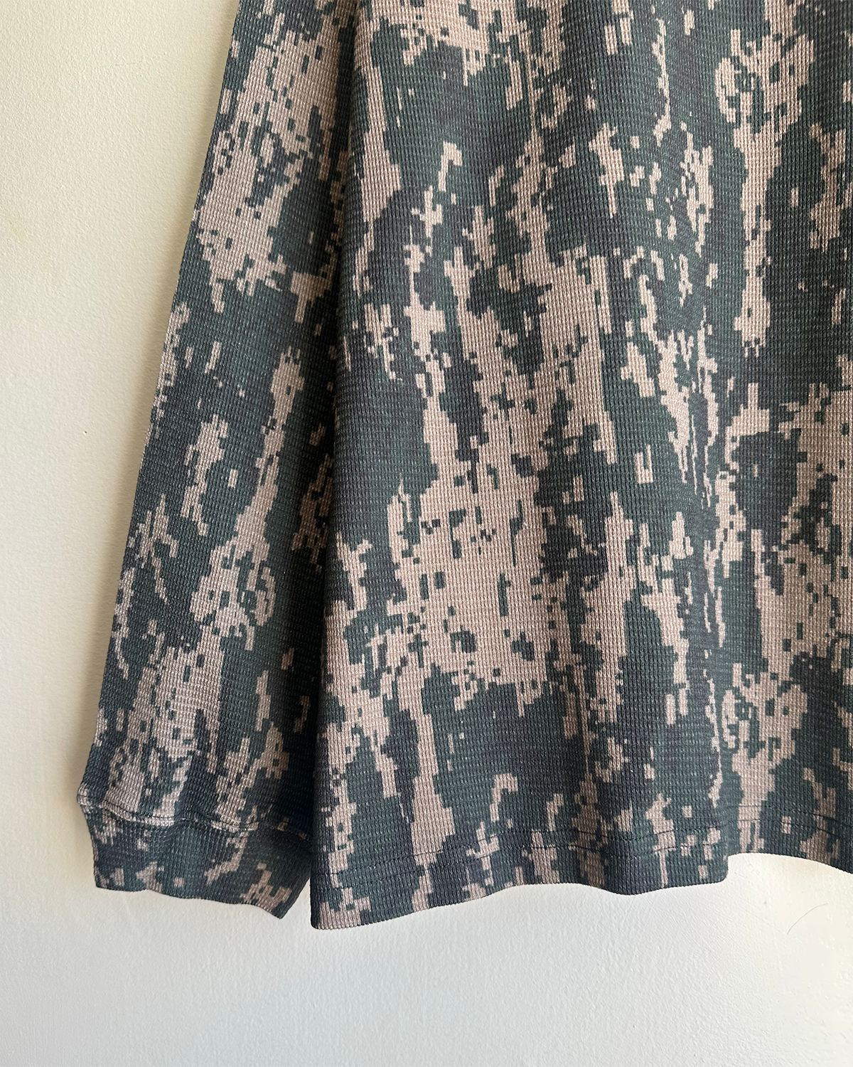 Digital Camo Thermal