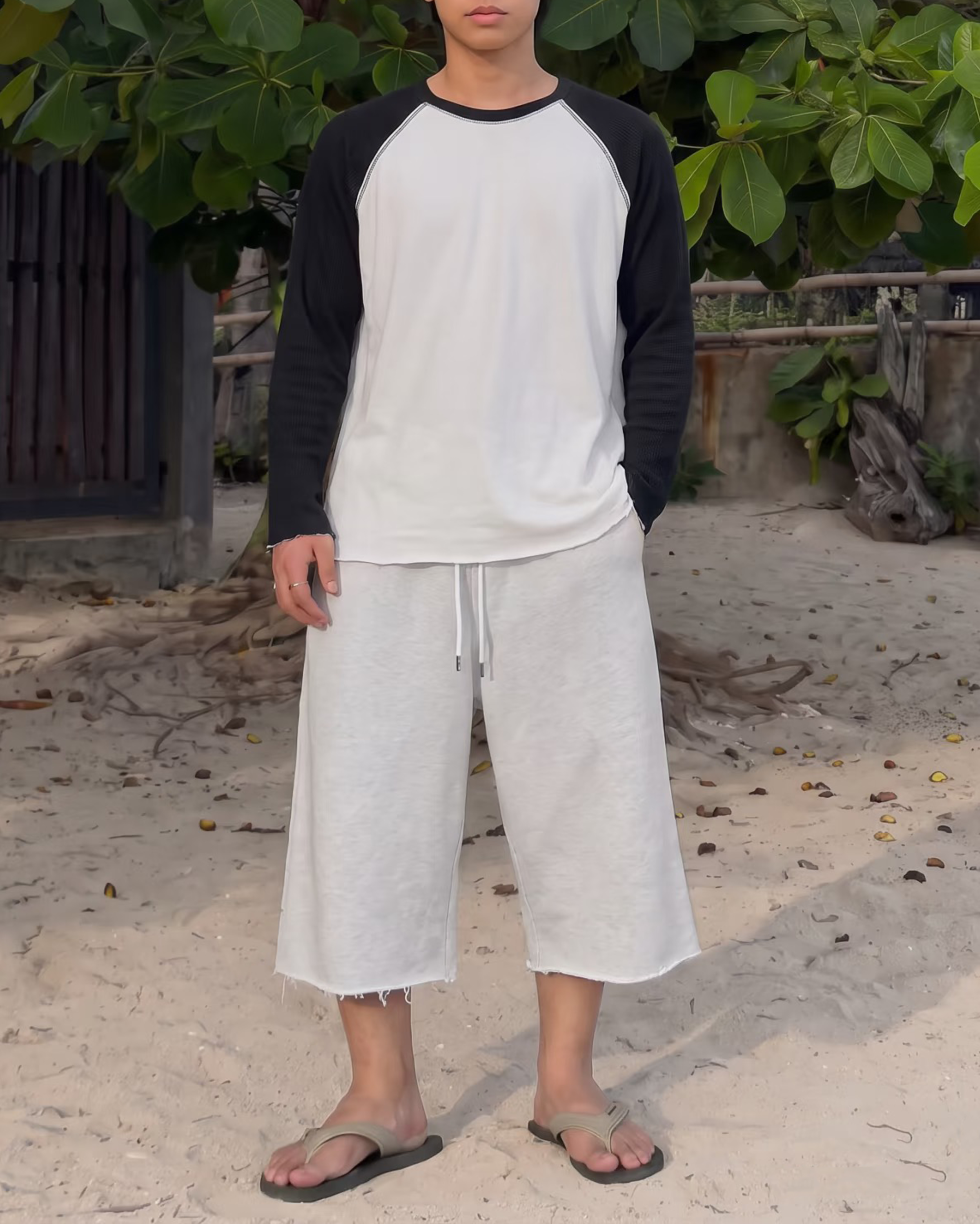 3/4 Raw Hem Shorts