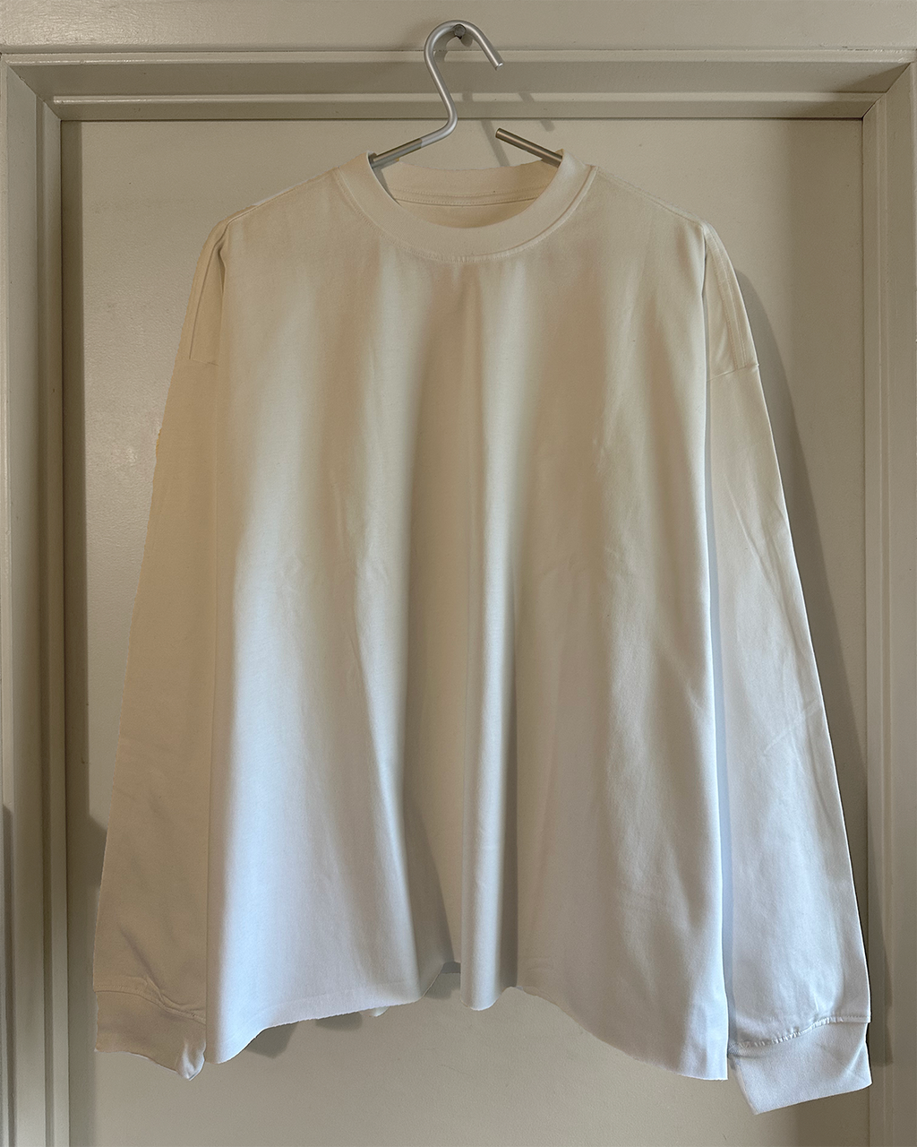 Raw Hem Boxy Long Sleeves